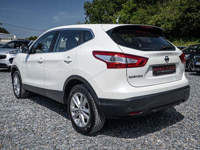 Nissan QASHQAI 2014