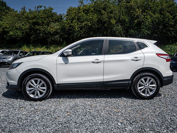Nissan QASHQAI 2014