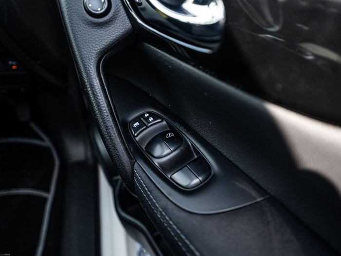 Nissan QASHQAI 2014