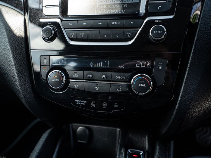 Nissan QASHQAI 2014