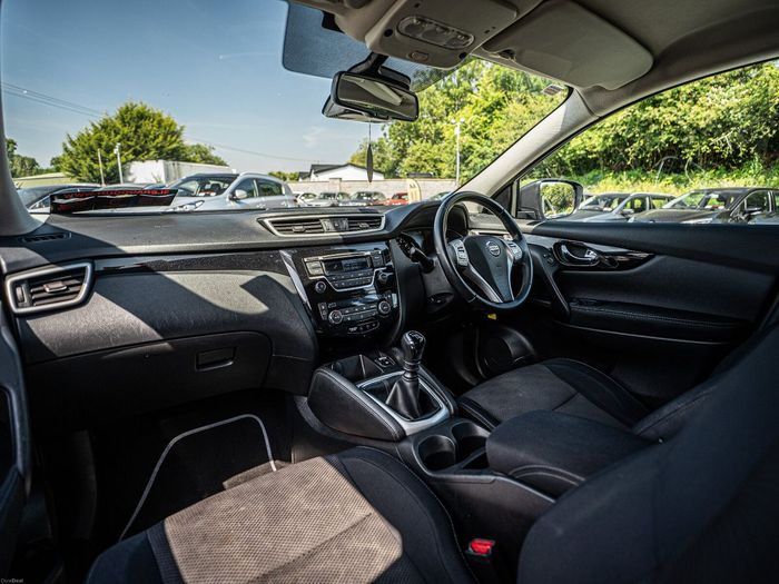Nissan QASHQAI 2014