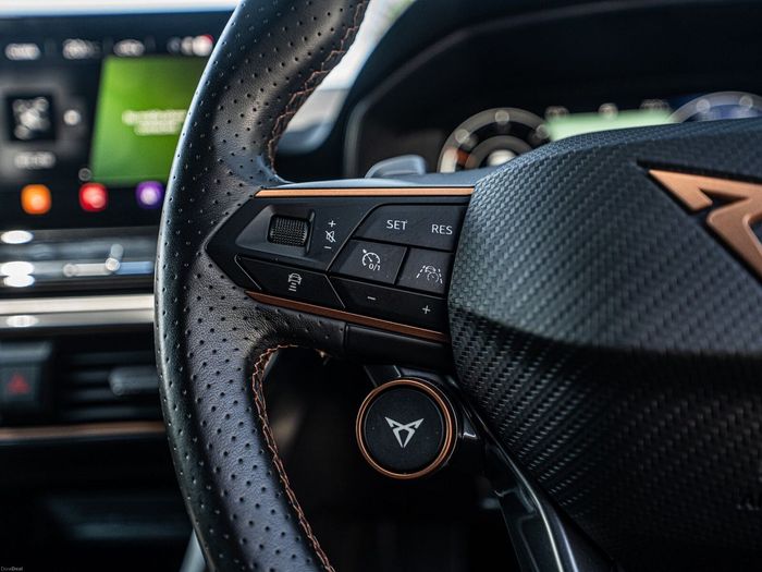 Cupra Leon 2021