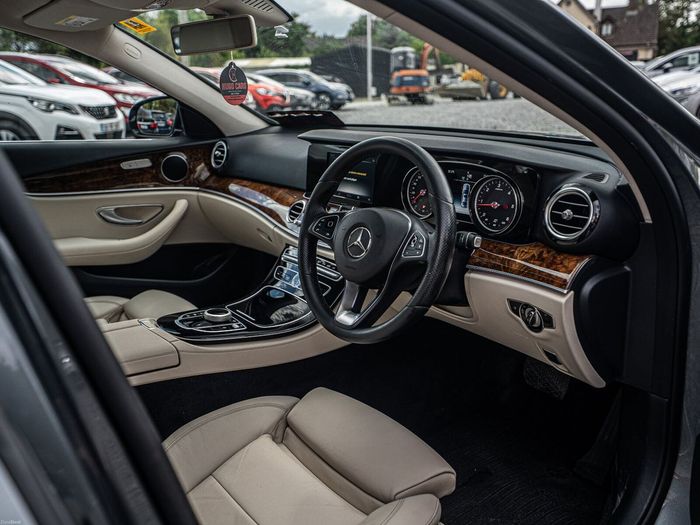 Mercedes-Benz E-Class 2016