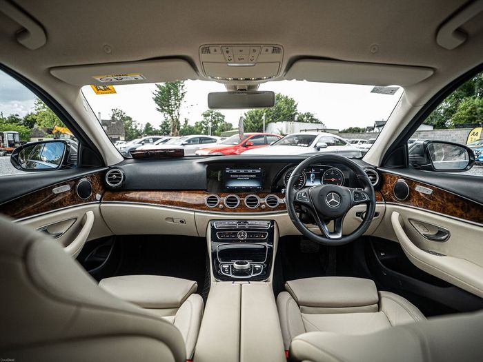 Mercedes-Benz E-Class 2016