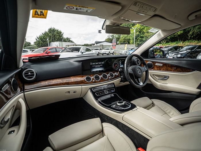 Mercedes-Benz E-Class 2016