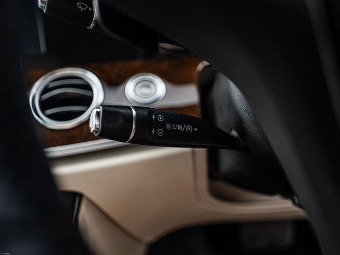 Mercedes-Benz E-Class 2016