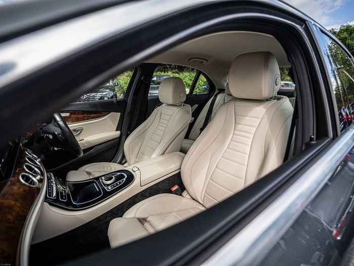 Mercedes-Benz E-Class 2016