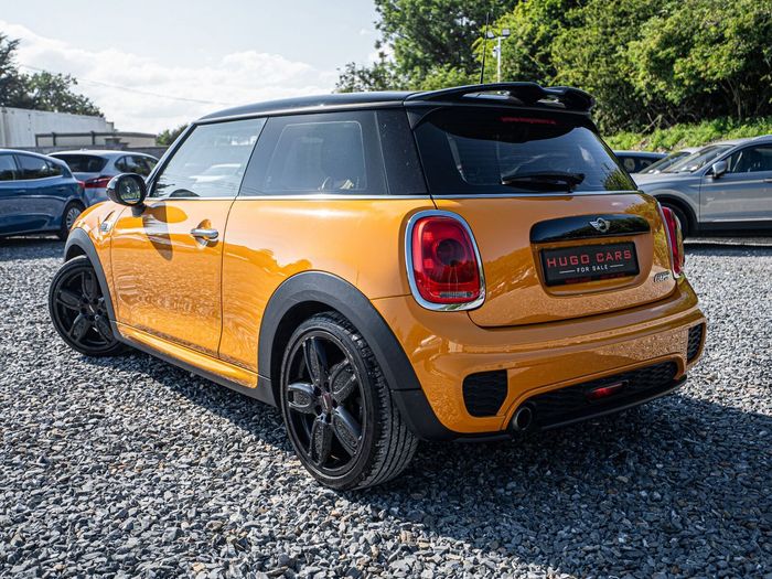 MINI Cooper 2018