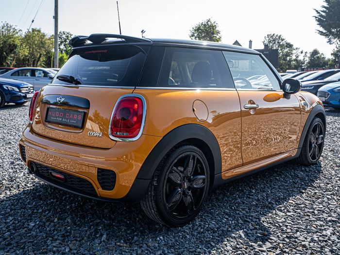 MINI Cooper 2018