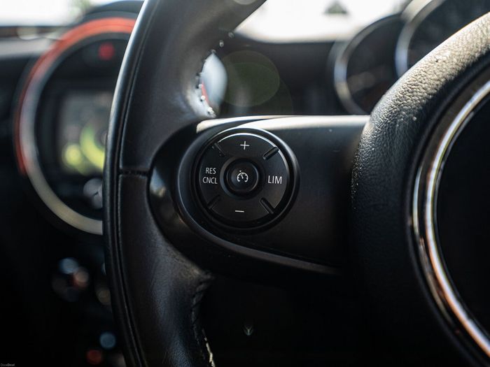 MINI Cooper 2018