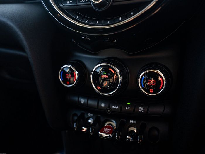 MINI Cooper 2018