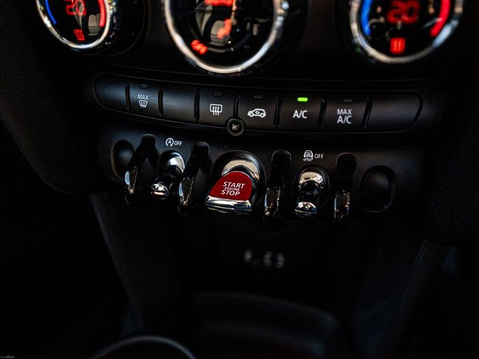 MINI Cooper 2018