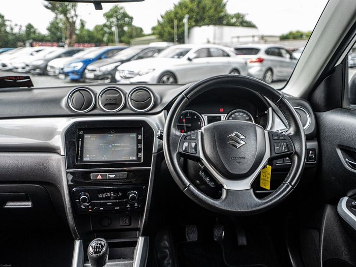 Suzuki Vitara 2015