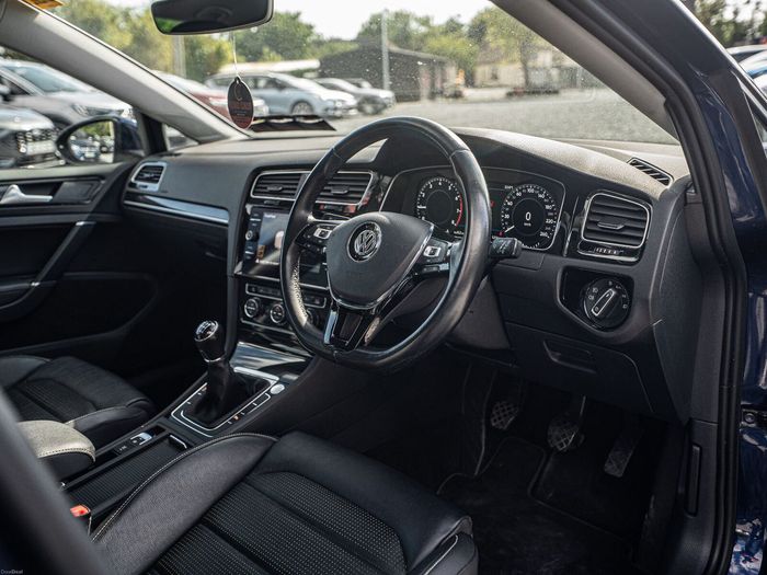 Volkswagen Golf 2020