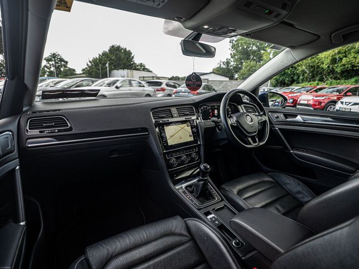 Volkswagen Golf 2020