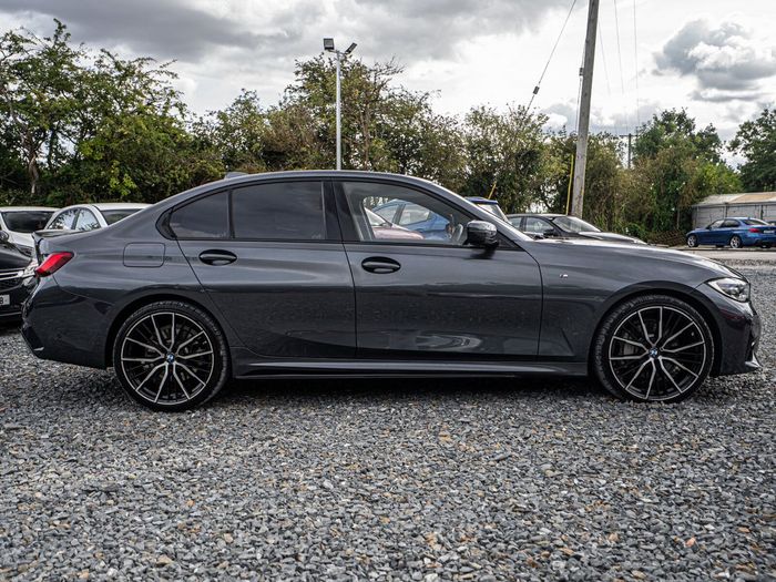 BMW 3 Series 2021