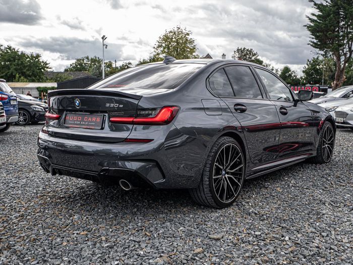 BMW 3 Series 2021