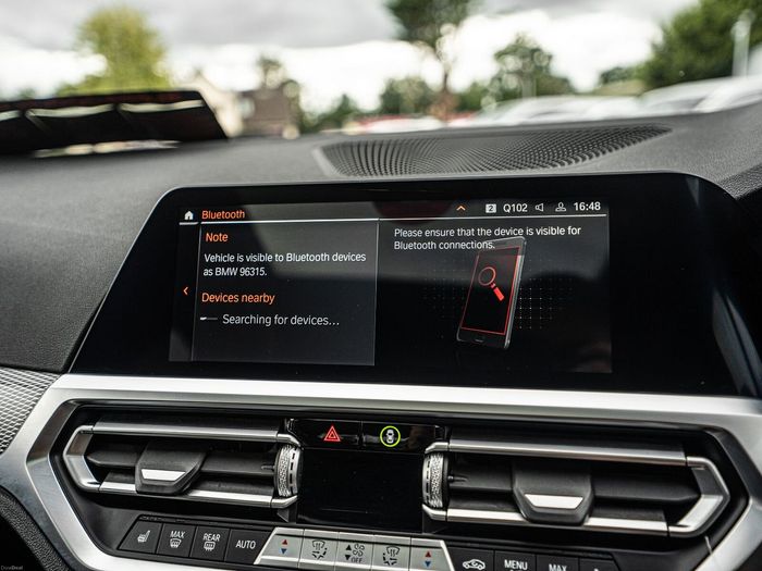 BMW 3 Series 2021