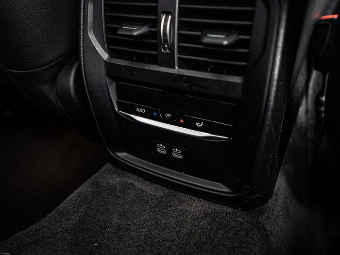BMW 3 Series 2021