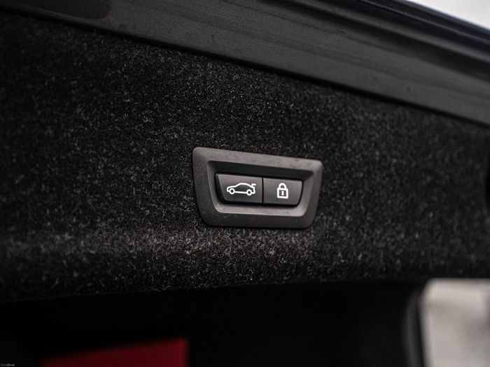 BMW 3 Series 2021