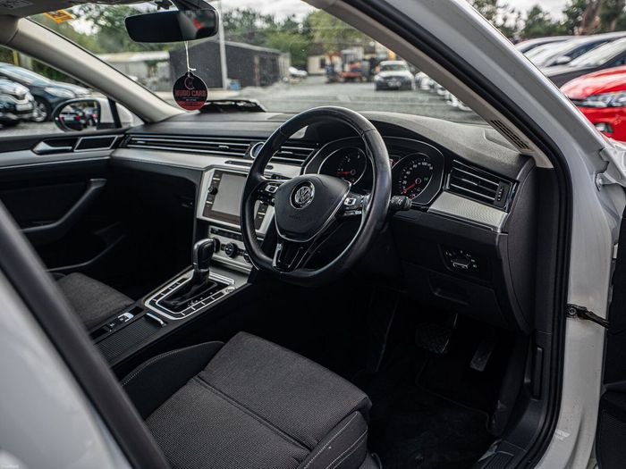 Volkswagen Passat 2019