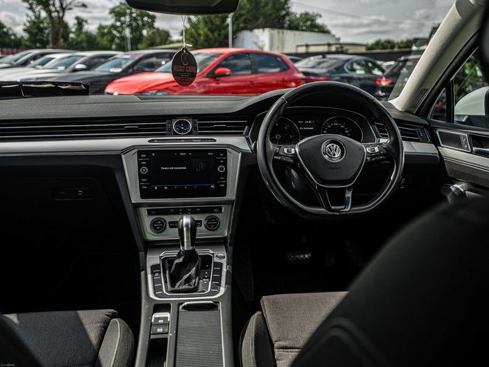 Volkswagen Passat 2019