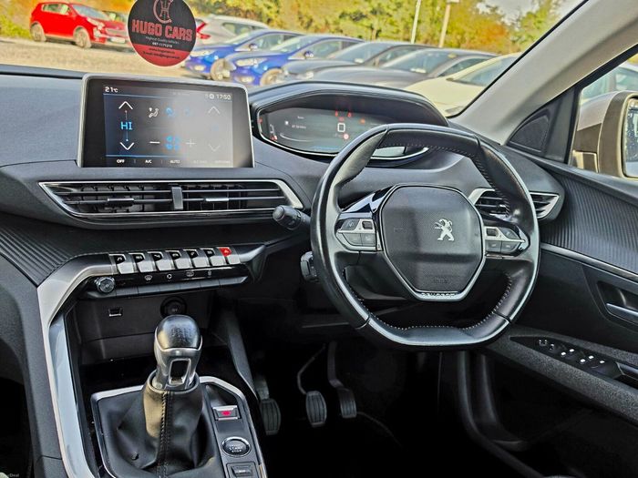 Peugeot 3008 2021