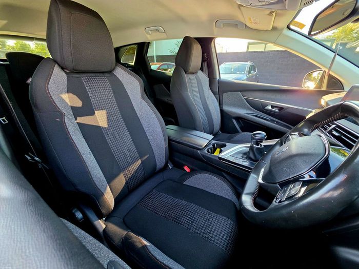 Peugeot 3008 2021