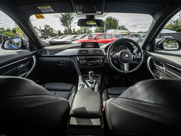 BMW 3 Series 2016