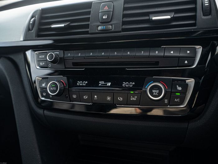 BMW 3 Series 2016