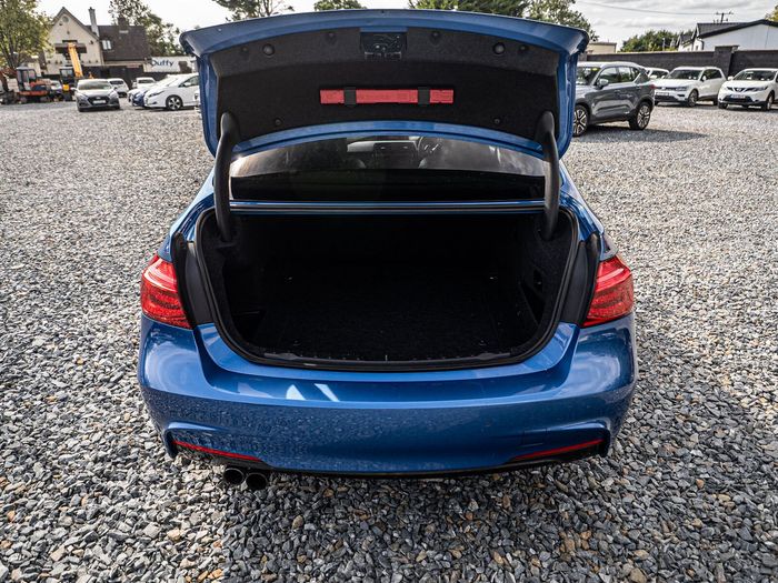 BMW 3 Series 2016