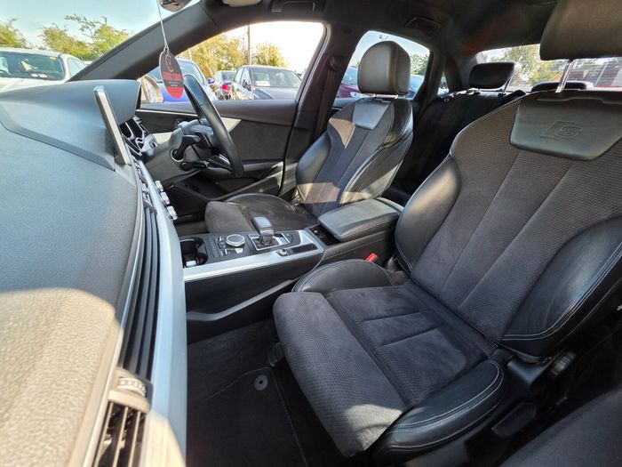 Audi A4 2016
