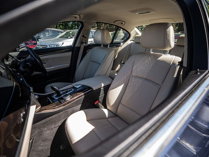 BMW 5 Series 2016