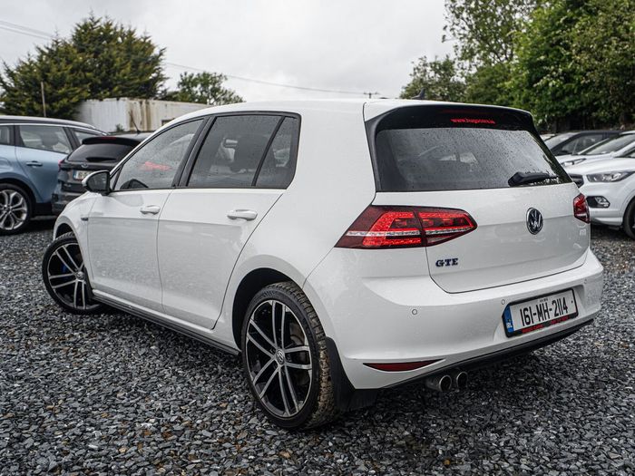 Volkswagen Golf 2016
