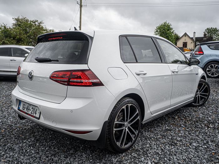 Volkswagen Golf 2016