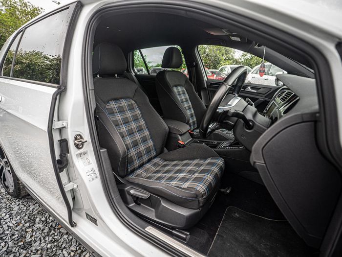 Volkswagen Golf 2016