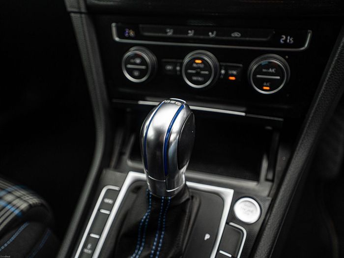 Volkswagen Golf 2016