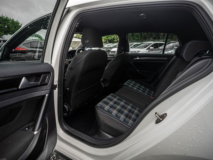 Volkswagen Golf 2016