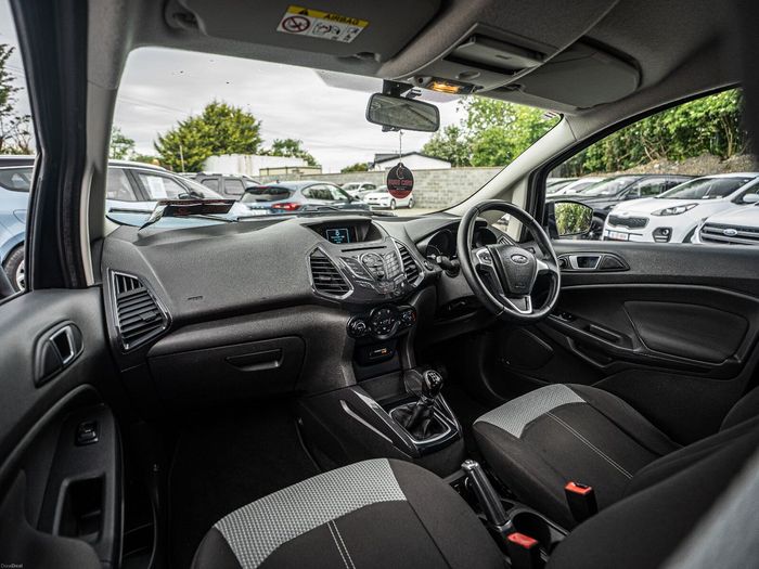 Ford EcoSport 2015