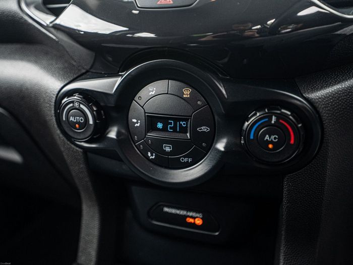 Ford EcoSport 2015