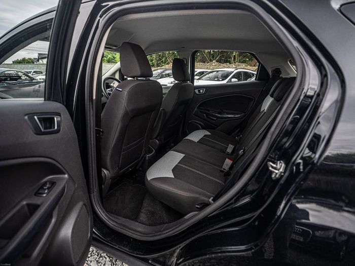 Ford EcoSport 2015
