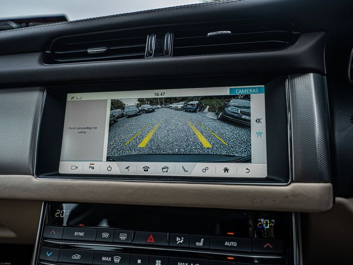 Jaguar XF 2019