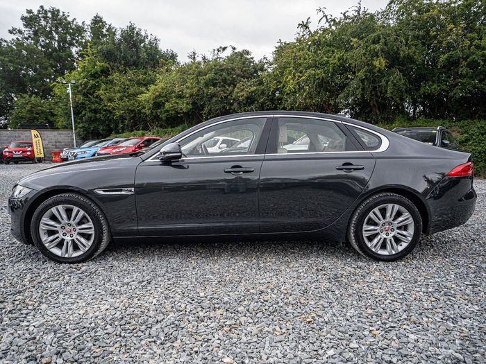 Jaguar XF 2019