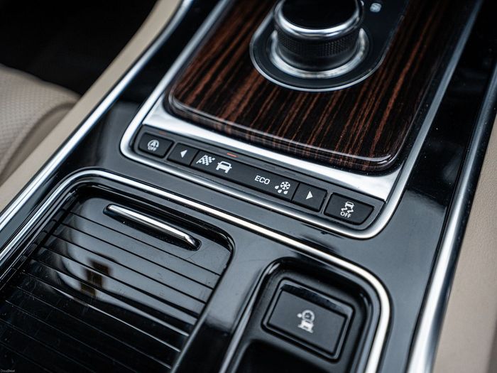 Jaguar XF 2019