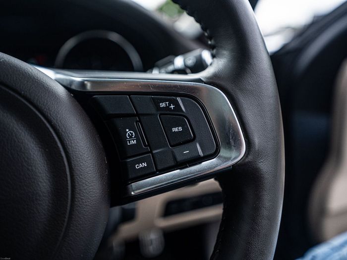Jaguar XF 2019