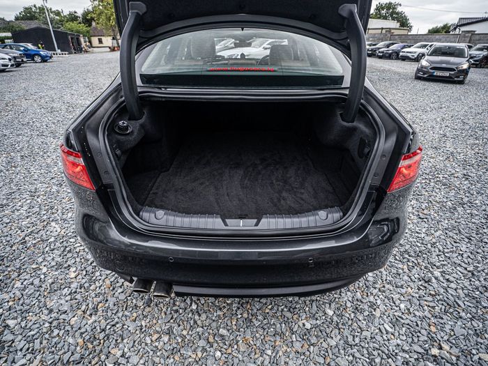 Jaguar XF 2019