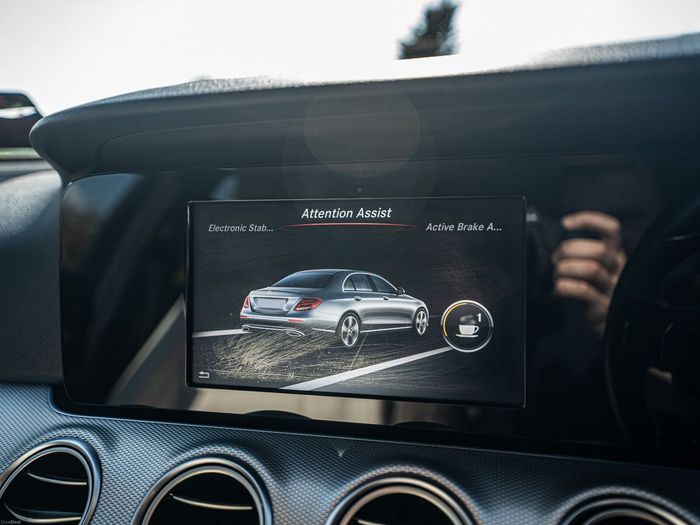 Mercedes-Benz E-Class 2016