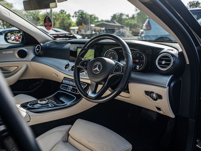 Mercedes-Benz E-Class 2016