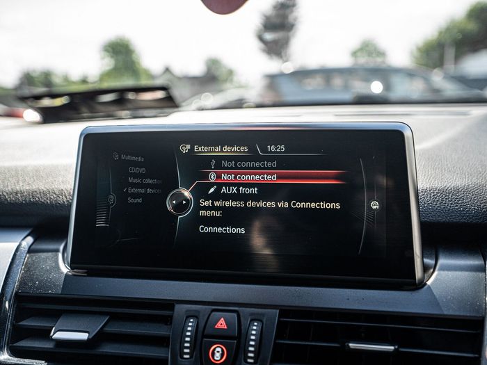 BMW 2 Series 2015