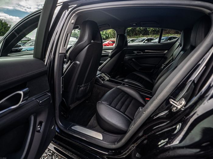 Porsche Panamera 2015